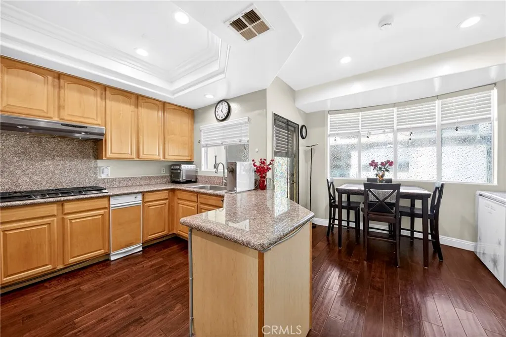 4489 Spencer 224, Torrance, California 90503 home-pic-11