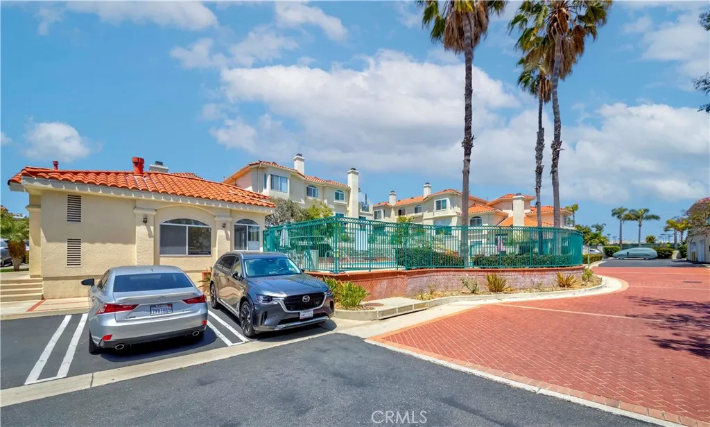 4489 Spencer 224, Torrance, California 90503 home-pic-37