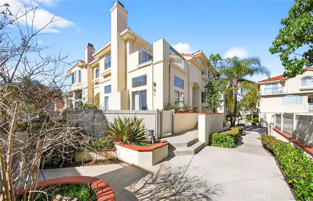 4489 Spencer 224, Torrance, California 90503 home-pic-1