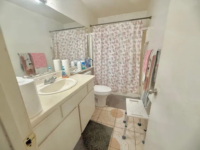 49235 Summer Street, Coachella, California 92236 home-pic-9