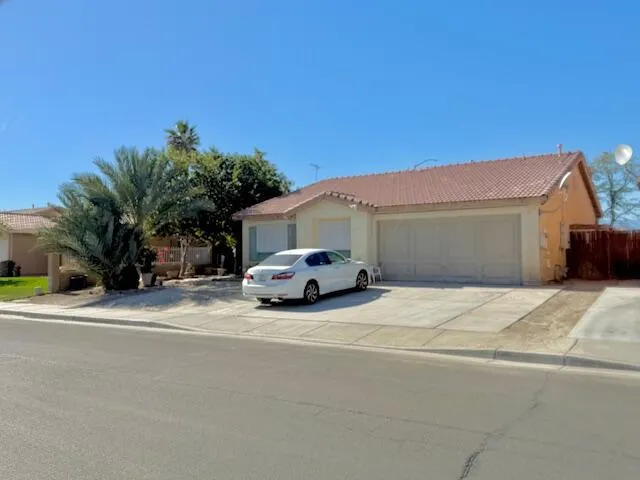 49235 Summer Street, Coachella, California 92236 home-pic-2
