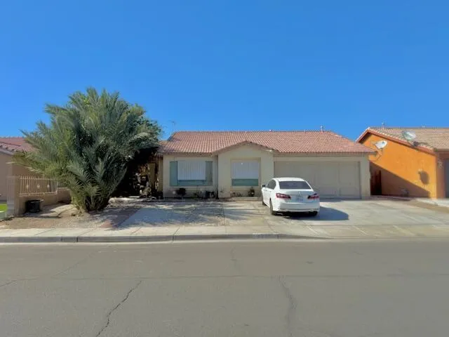 49235 Summer Street, Coachella, California 92236 home-pic-1