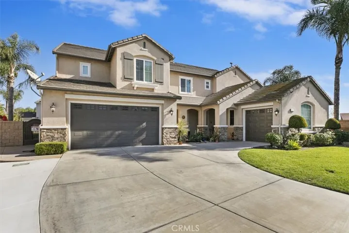 14140 Crystal Pool Court, Eastvale, California 92880