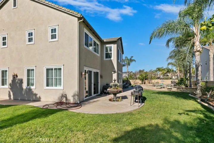 14140 Crystal Pool Court, Eastvale, California 92880