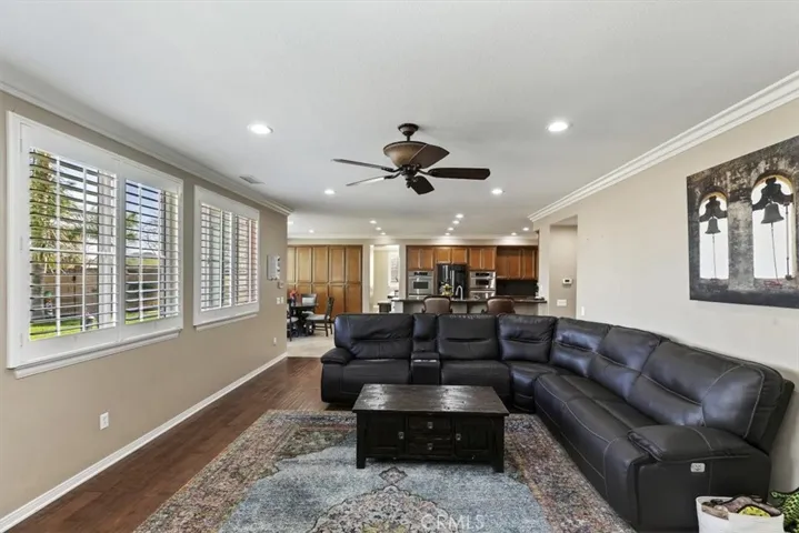 14140 Crystal Pool Court, Eastvale, California 92880