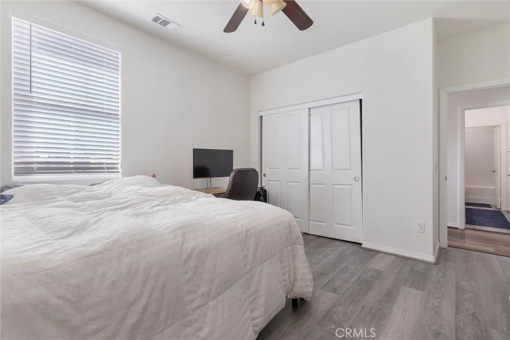 29046 Sterling Lane, Valencia, California 91354 home-pic-47