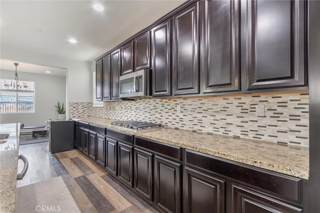 29046 Sterling Lane, Valencia, California 91354 home-pic-29