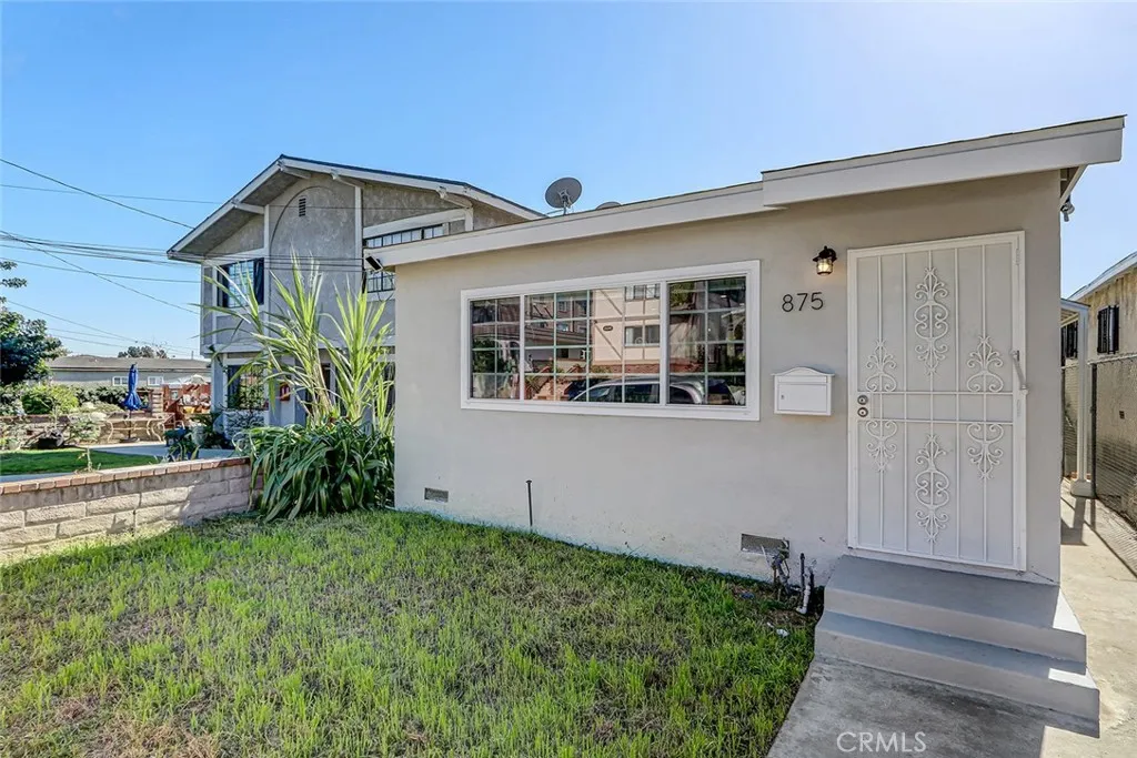 875 W 1st Street, San Pedro, California 90731 home-pic-2