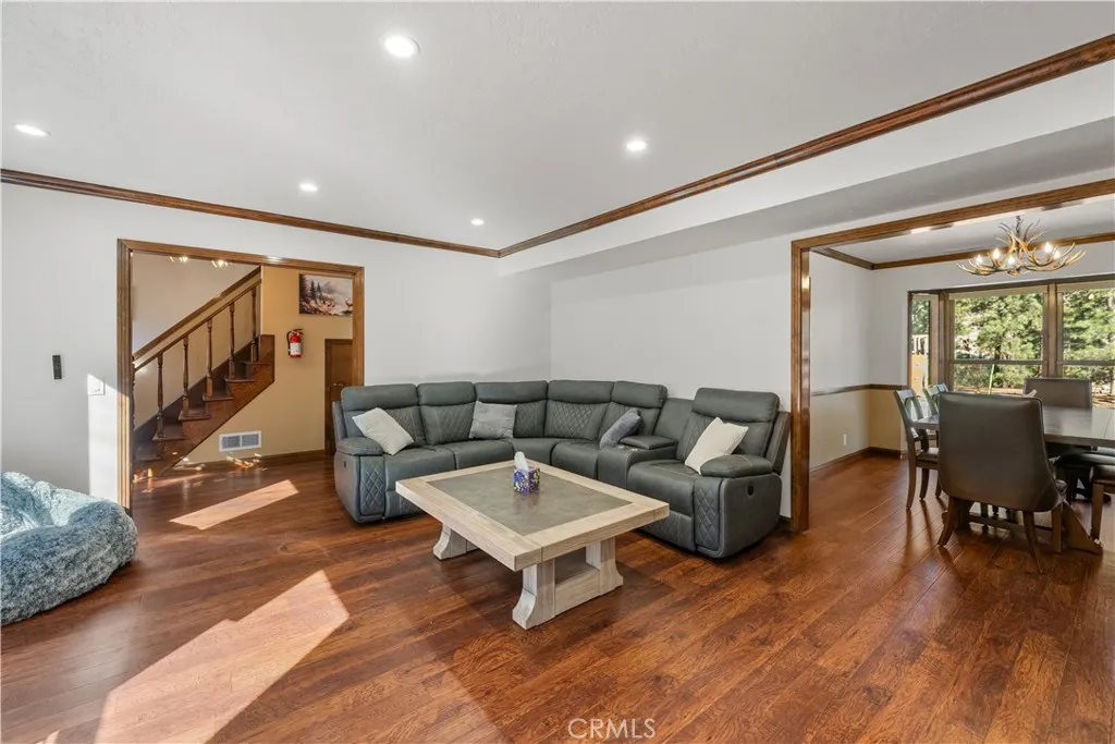 42554 Juniper Drive, Big Bear Lake, California 92315 home-pic-49