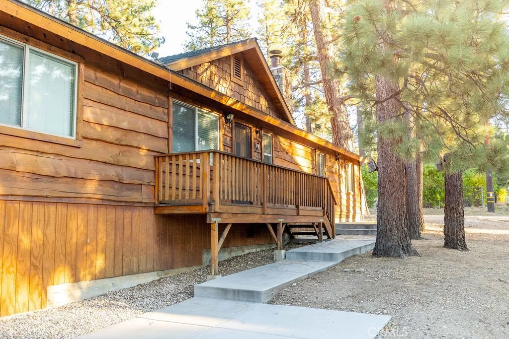 701 Irving, Big Bear City, California 92314 home-pic-31