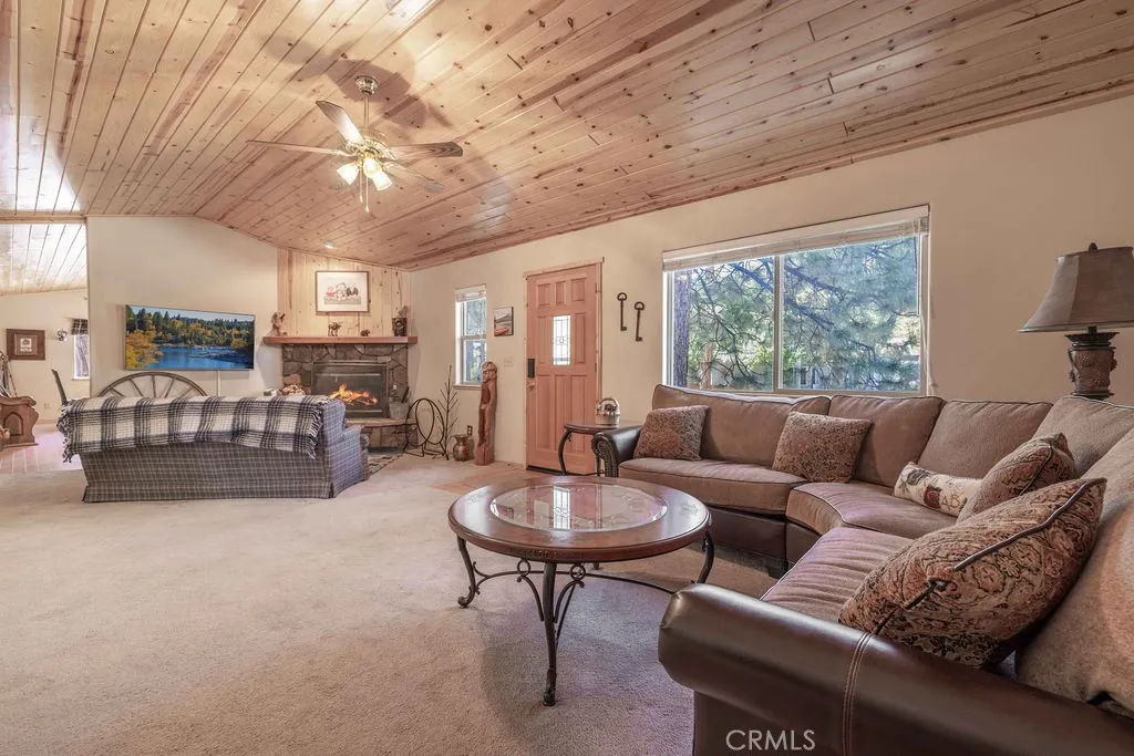 701 Irving, Big Bear City, California 92314 home-pic-2