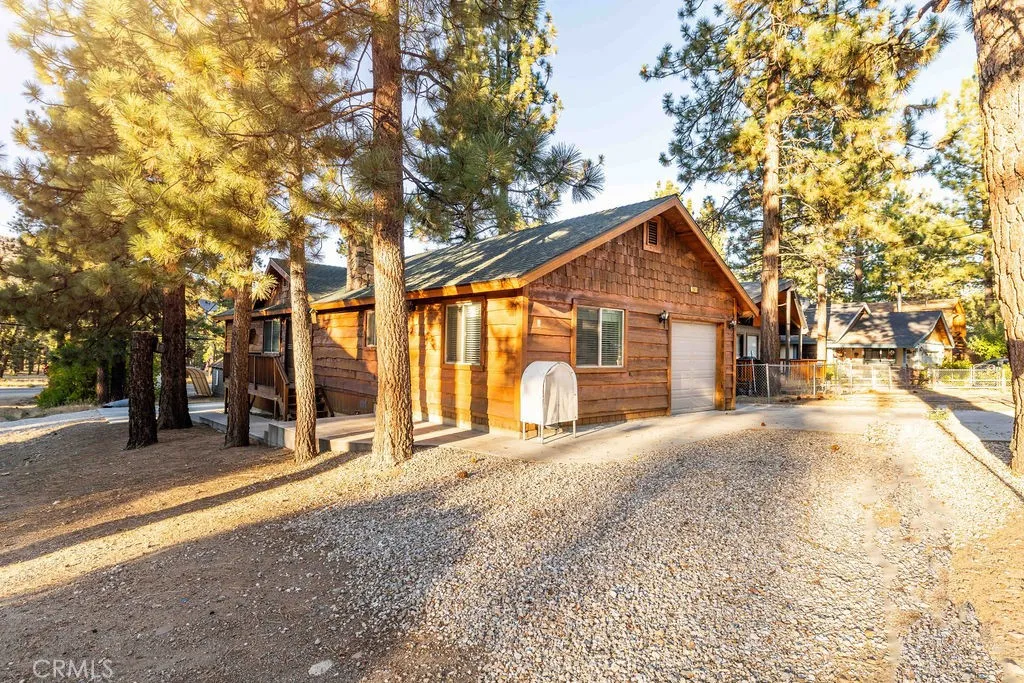 701 Irving, Big Bear City, California 92314 home-pic-33