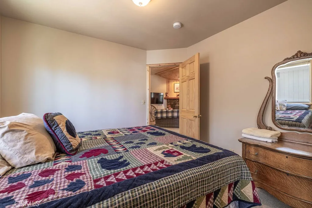 701 Irving, Big Bear City, California 92314 home-pic-19