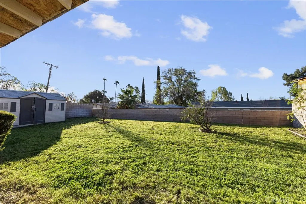 1895 W Gilbert, San Bernardino, California 92411 home-pic-8