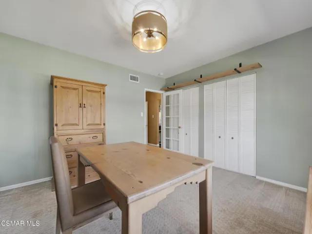 1524 Riverside Dr, Burbank -HsHProd-29
