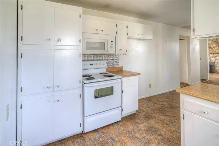 121 Summit Ave, Oroville, California 95966