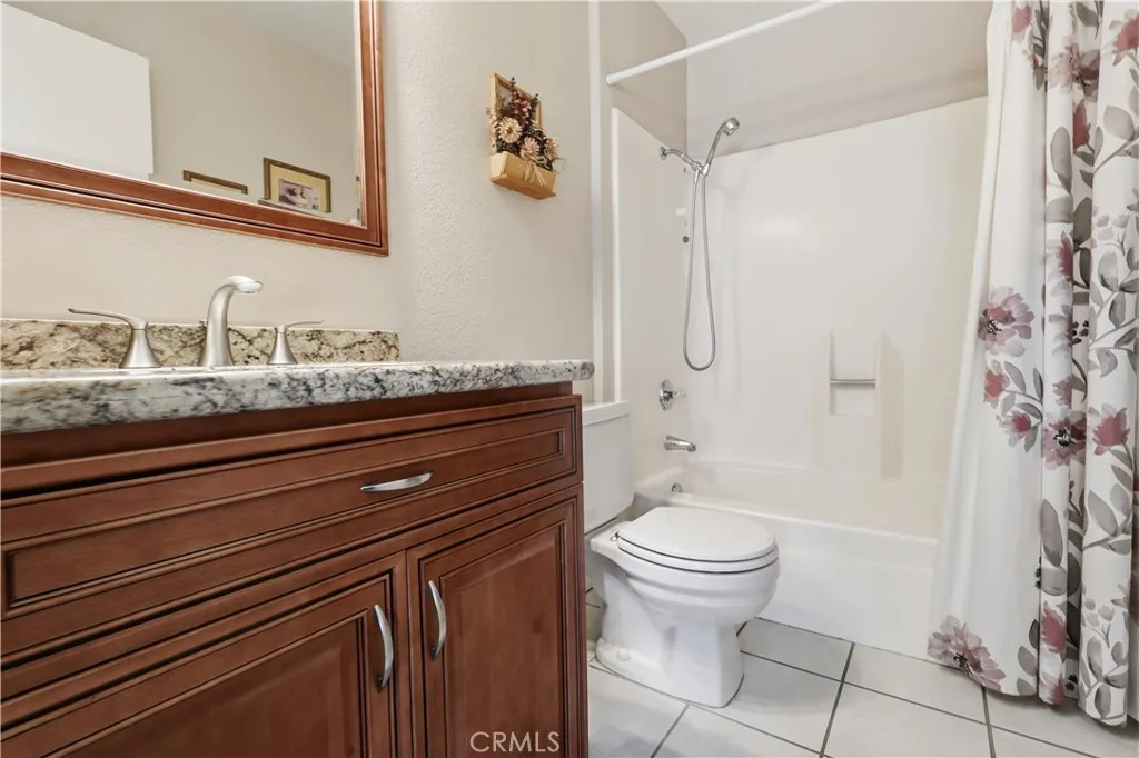11477 Benton, Loma Linda, California 92354 home-pic-17