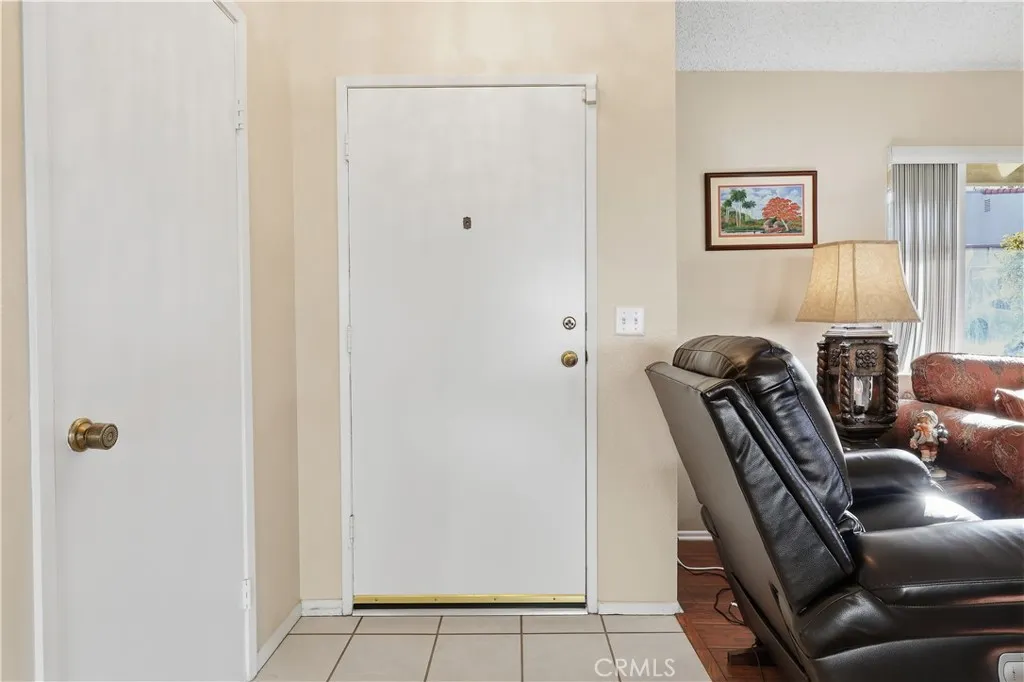 11477 Benton, Loma Linda, California 92354 home-pic-4