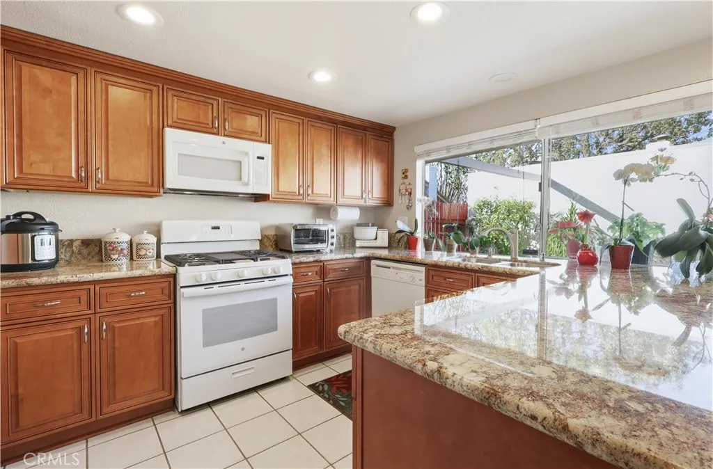 11477 Benton, Loma Linda, California 92354 home-pic-8