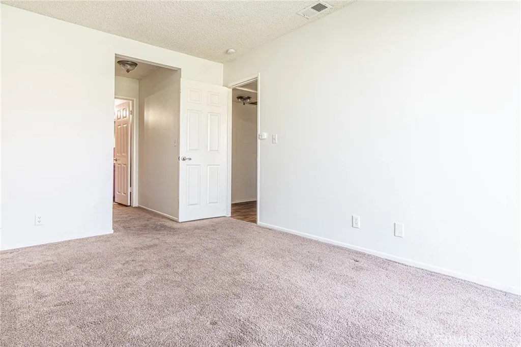 19256 Cottonwood, Apple Valley, California 92308 home-pic-19