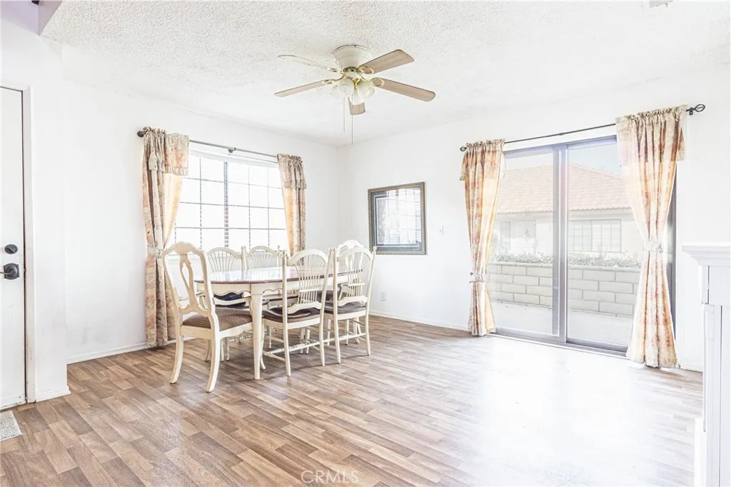 19256 Cottonwood, Apple Valley, California 92308 home-pic-4