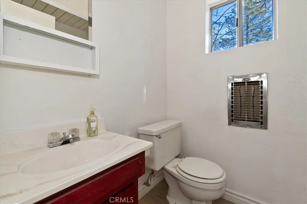 32796 Lupine, Running Springs, California 92382 home-pic-14