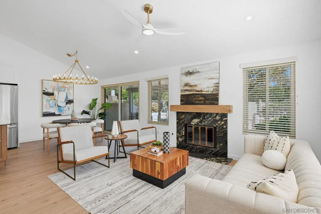 1926 Springdale Ln, Encinitas, California 92024 home-pic-3