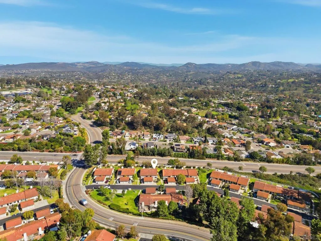 1926 Springdale Ln, Encinitas, California 92024 home-pic-27