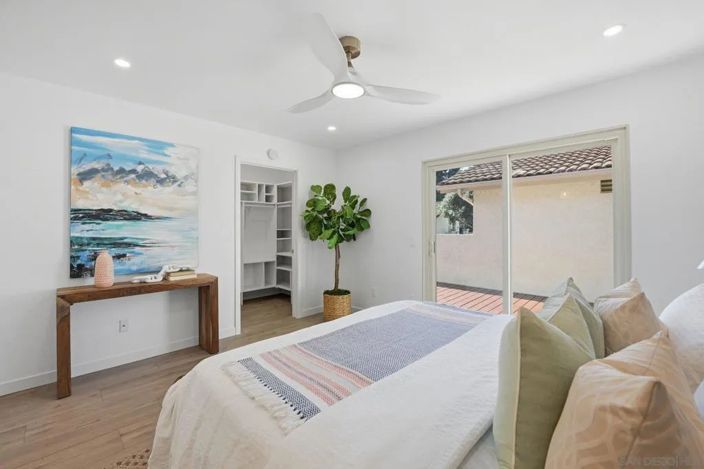 1926 Springdale Ln, Encinitas, California 92024 home-pic-17