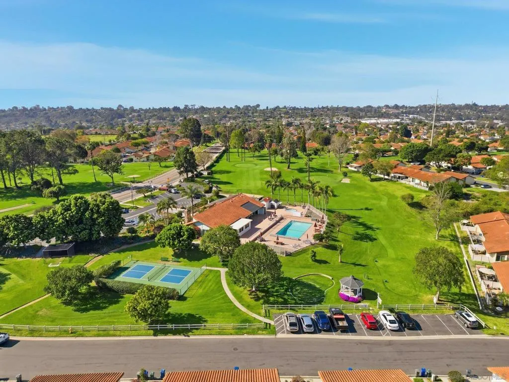 1926 Springdale Ln, Encinitas, California 92024 home-pic-26
