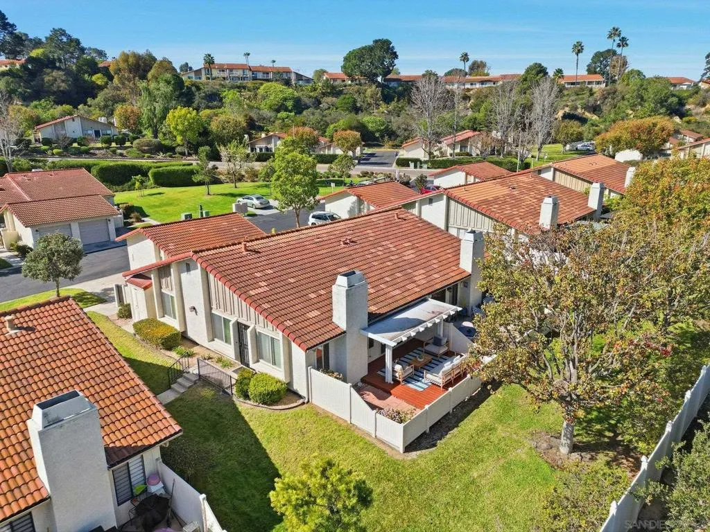 1926 Springdale Ln, Encinitas, California 92024 home-pic-23