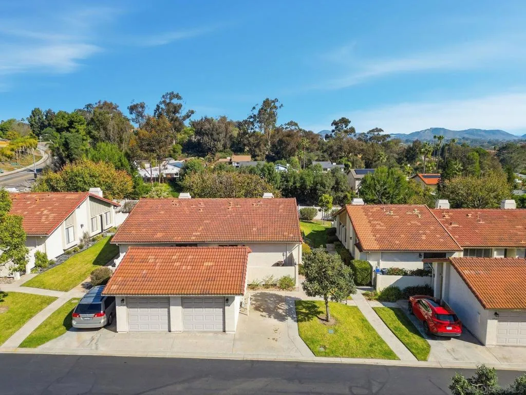 1926 Springdale Ln, Encinitas, California 92024 home-pic-28