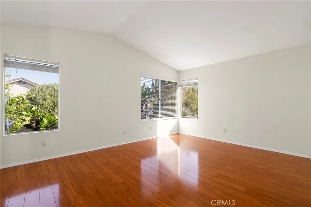 15201 Matisse Circle, La Mirada, California 90638 home-pic-28