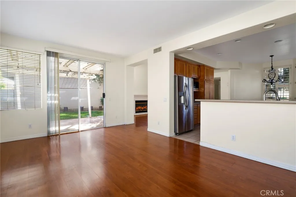 15201 Matisse Circle, La Mirada, California 90638 home-pic-14