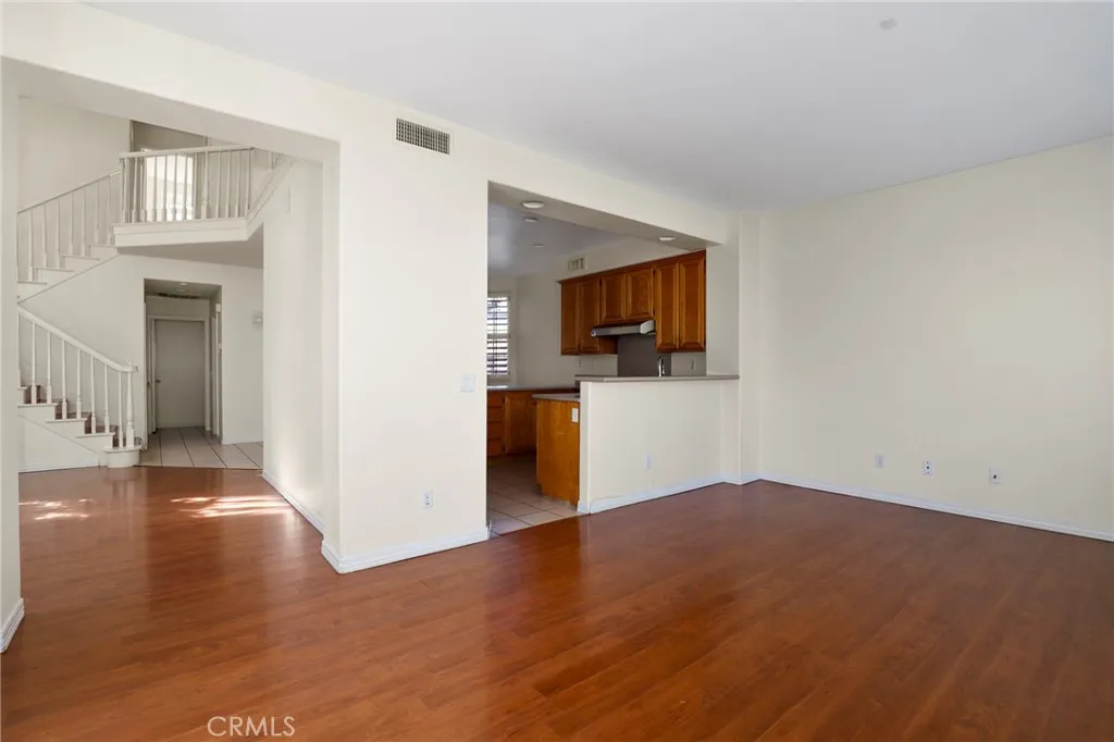 15201 Matisse Circle, La Mirada, California 90638 home-pic-10