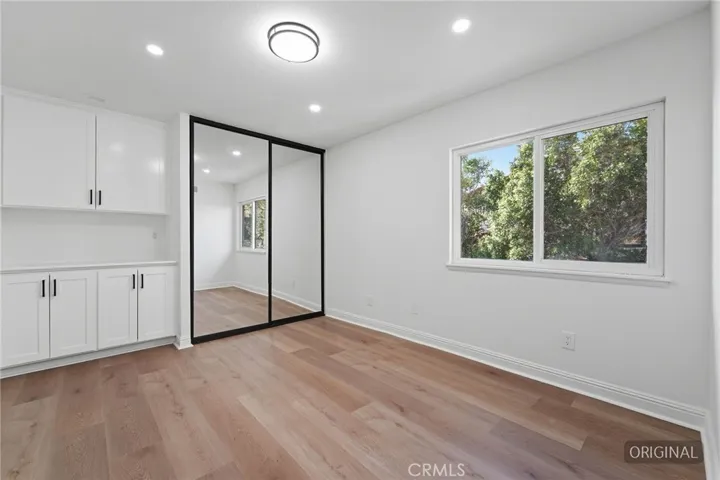 13047 Garris, Granada Hills, California 91344