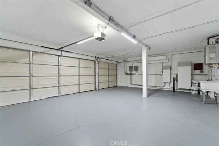 13047 Garris, Granada Hills, California 91344
