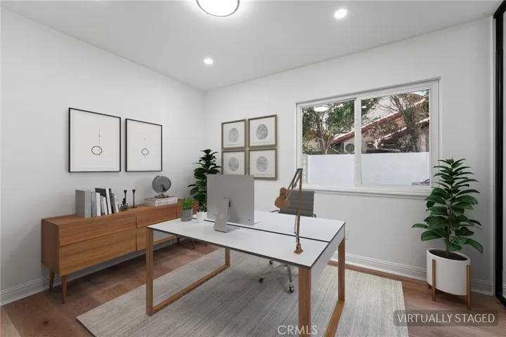13047 Garris, Granada Hills, California 91344