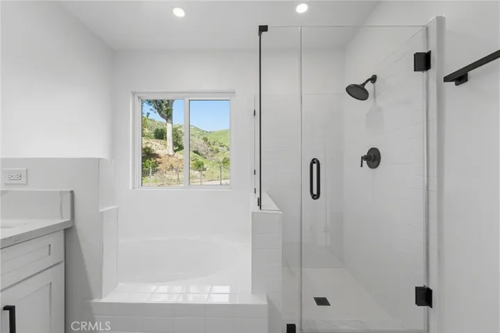 13047 Garris, Granada Hills, California 91344