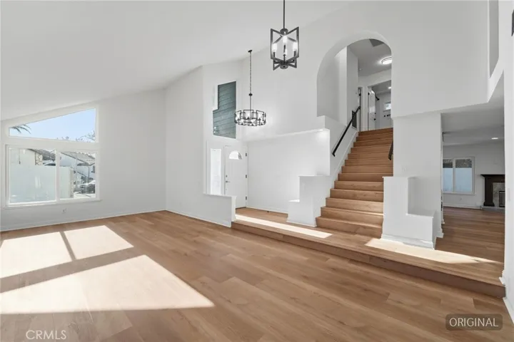13047 Garris, Granada Hills, California 91344
