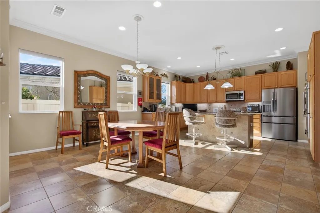 1578 Castle Pines, Beaumont, California 92223 home-pic-14