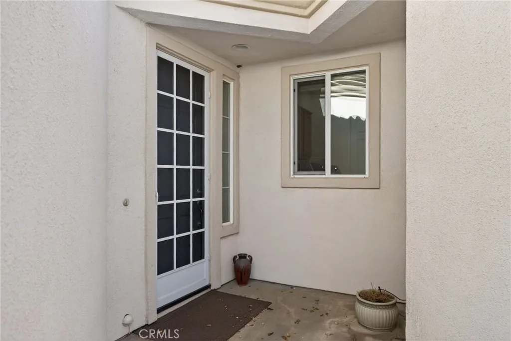1578 Castle Pines, Beaumont, California 92223 home-pic-6