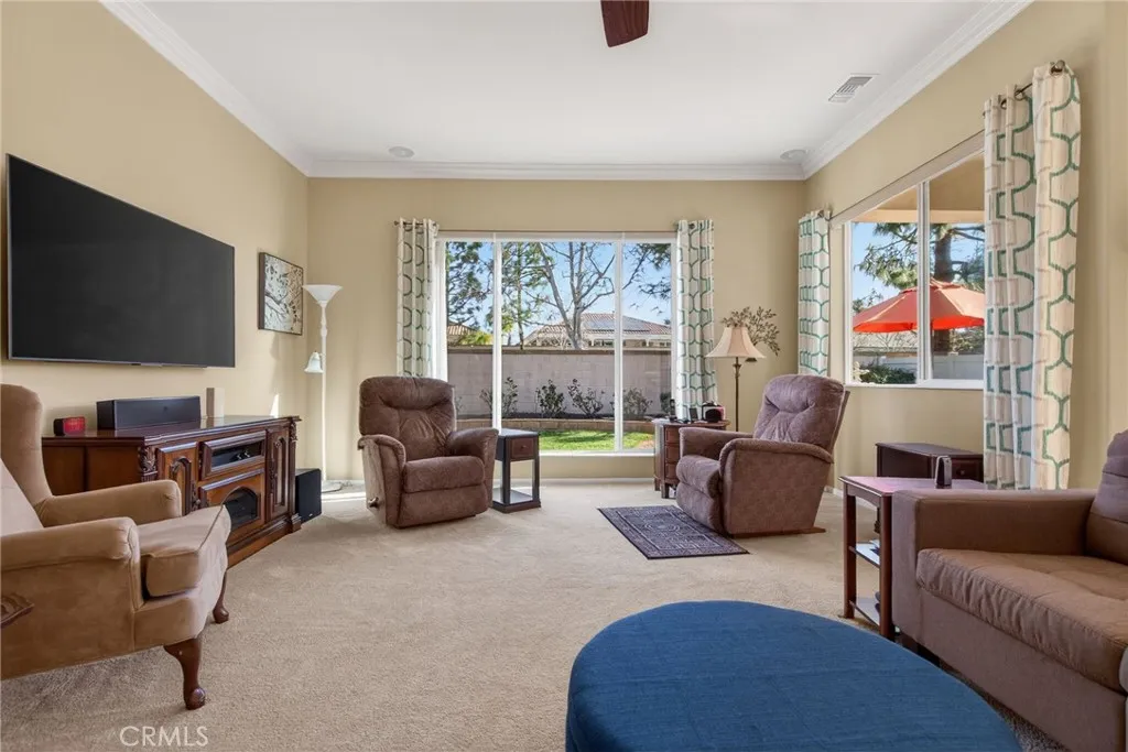 1578 Castle Pines, Beaumont, California 92223 home-pic-20
