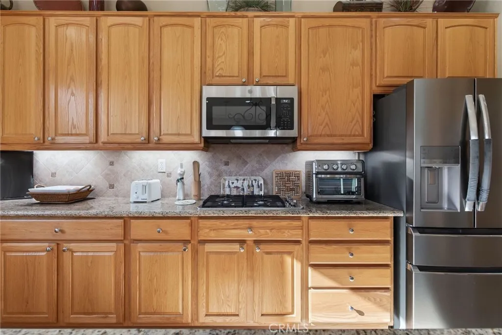 1578 Castle Pines, Beaumont, California 92223 home-pic-12