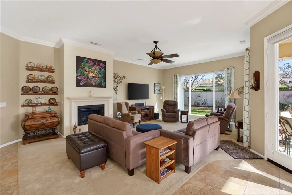 1578 Castle Pines, Beaumont, California 92223 home-pic-18