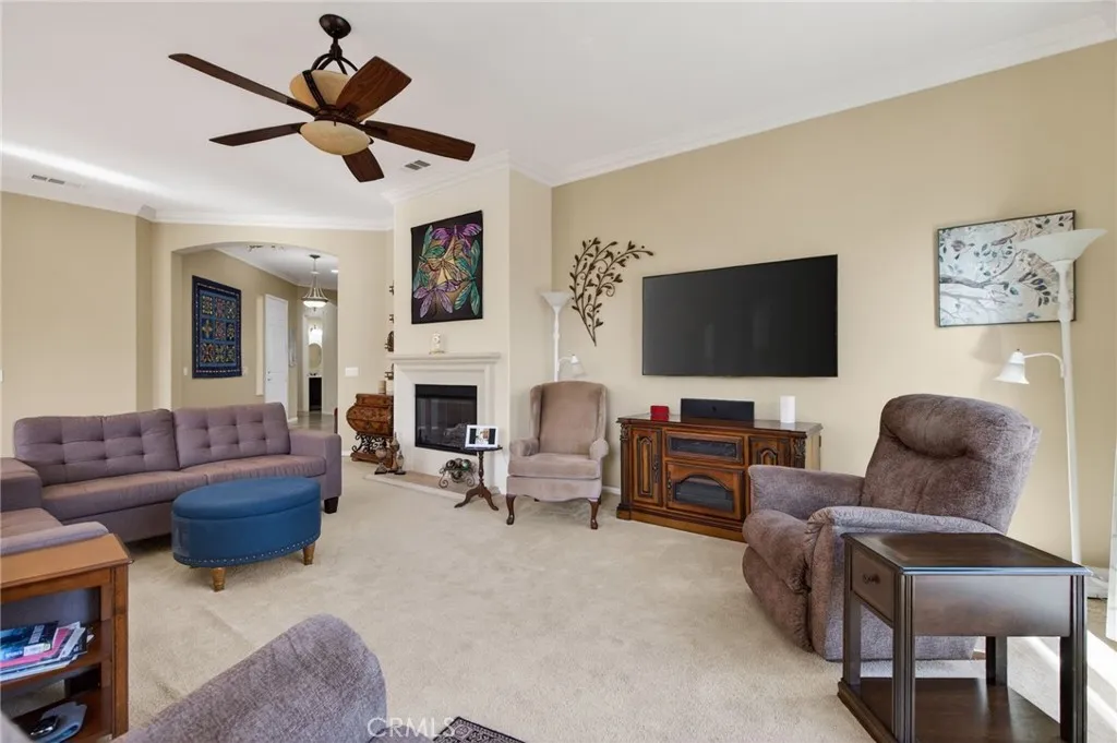 1578 Castle Pines, Beaumont, California 92223 home-pic-19