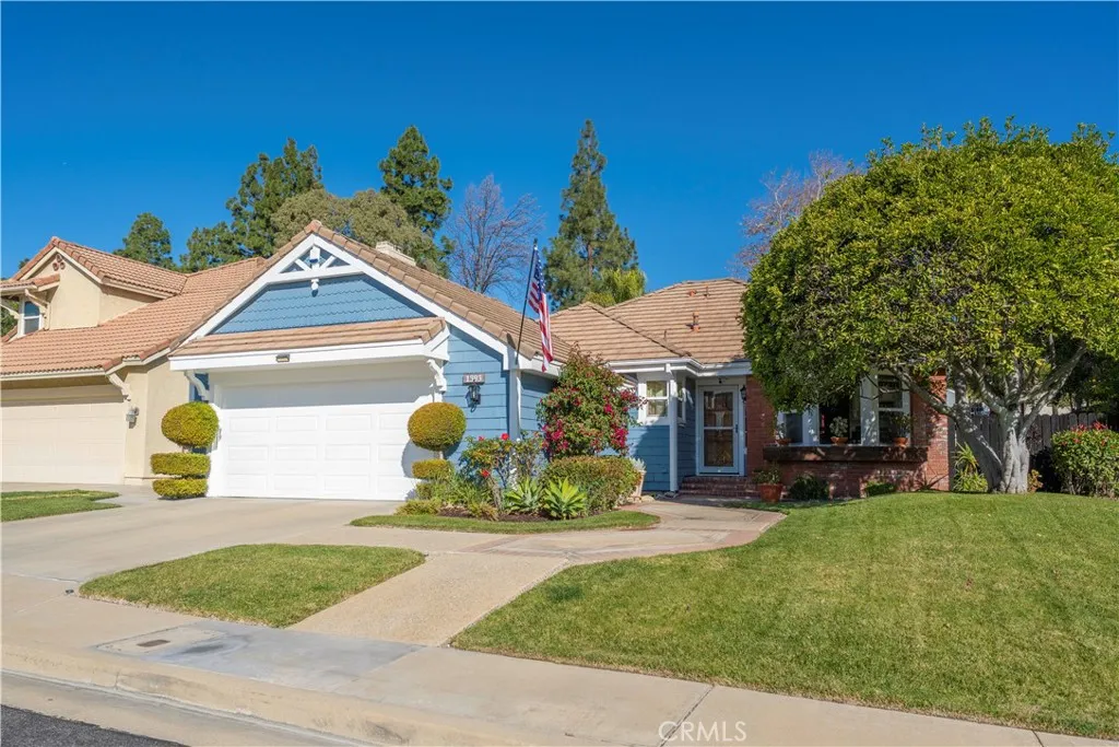 1393 Sunrise Circle S, Upland, California 91784 home-pic-2