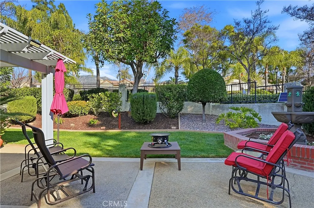 1393 Sunrise Circle S, Upland, California 91784 home-pic-27