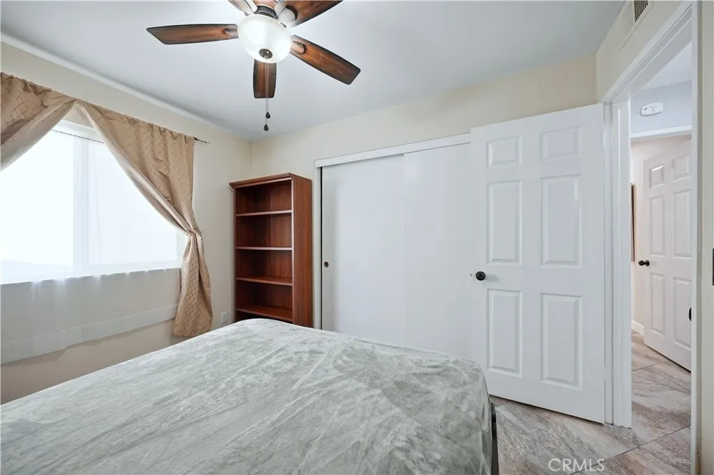 1393 Sunrise Circle S, Upland, California 91784 home-pic-22