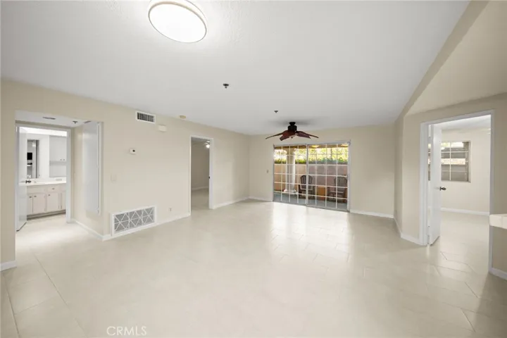 Great Room (Main bedroom to the right)